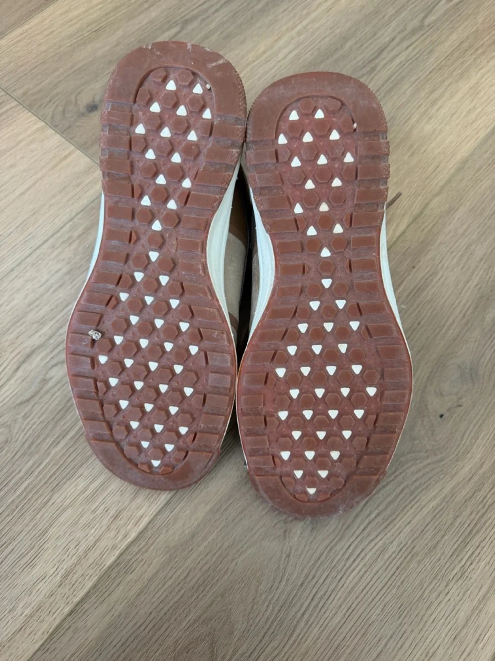Vans Brown and Tan Ultrarange High-Top Hiking Sneakers - Picture 6 of 7